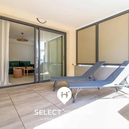 Selectsohome - Rez-de-jardin, Piscine La Favière - Iloa-a01 Appartement